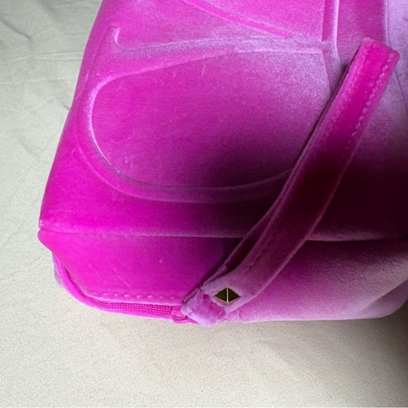 Valentino Vibrant Pink Cosmetic Case - Picture 3 of 8